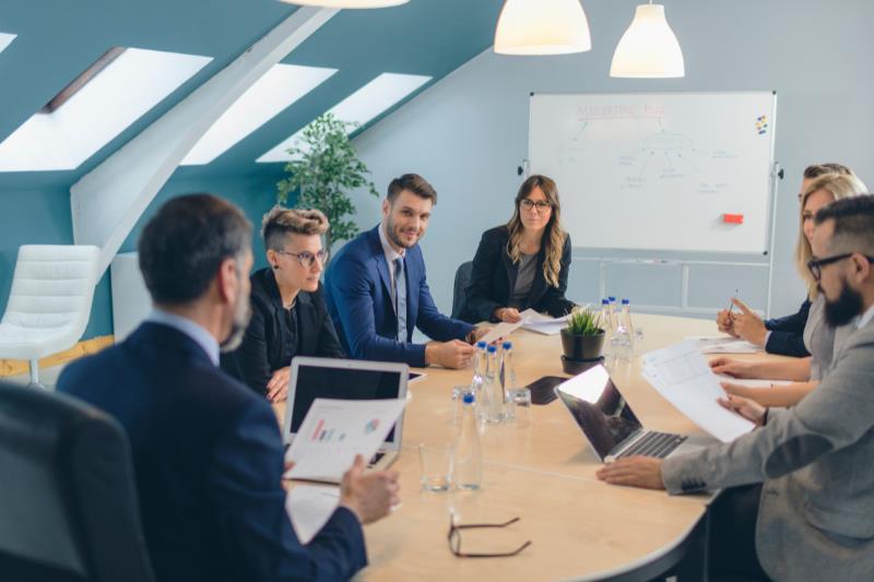 Audit team meeting at RVG Chartered Accountants – DSO Approved Auditors in Dubai